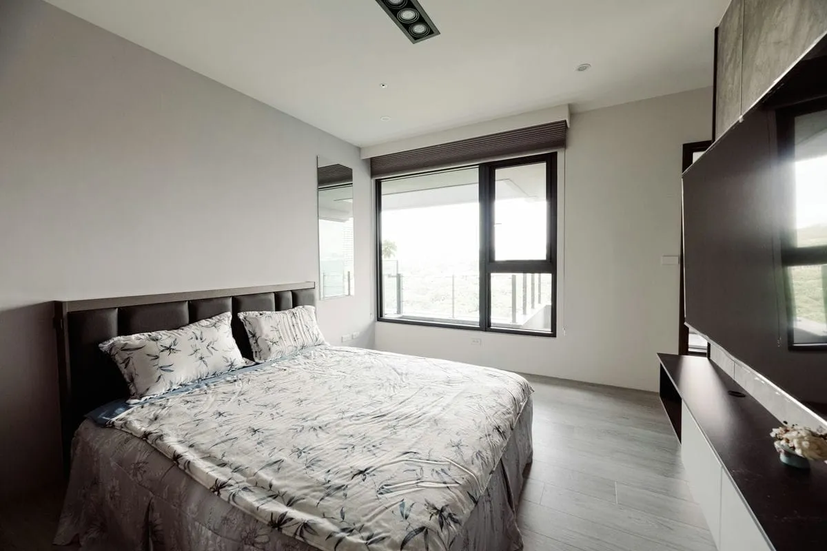 台中東海唐盟淳靚案 13