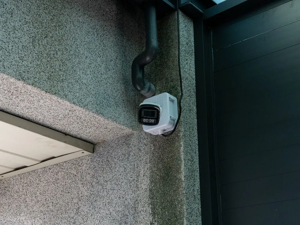 台中北屯區環太東路車庫球型+槍型網路監視器安裝 6