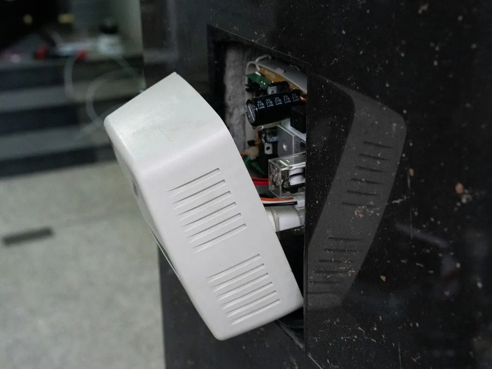 台中北屯區環太東路遠端鐵捲門安裝 3