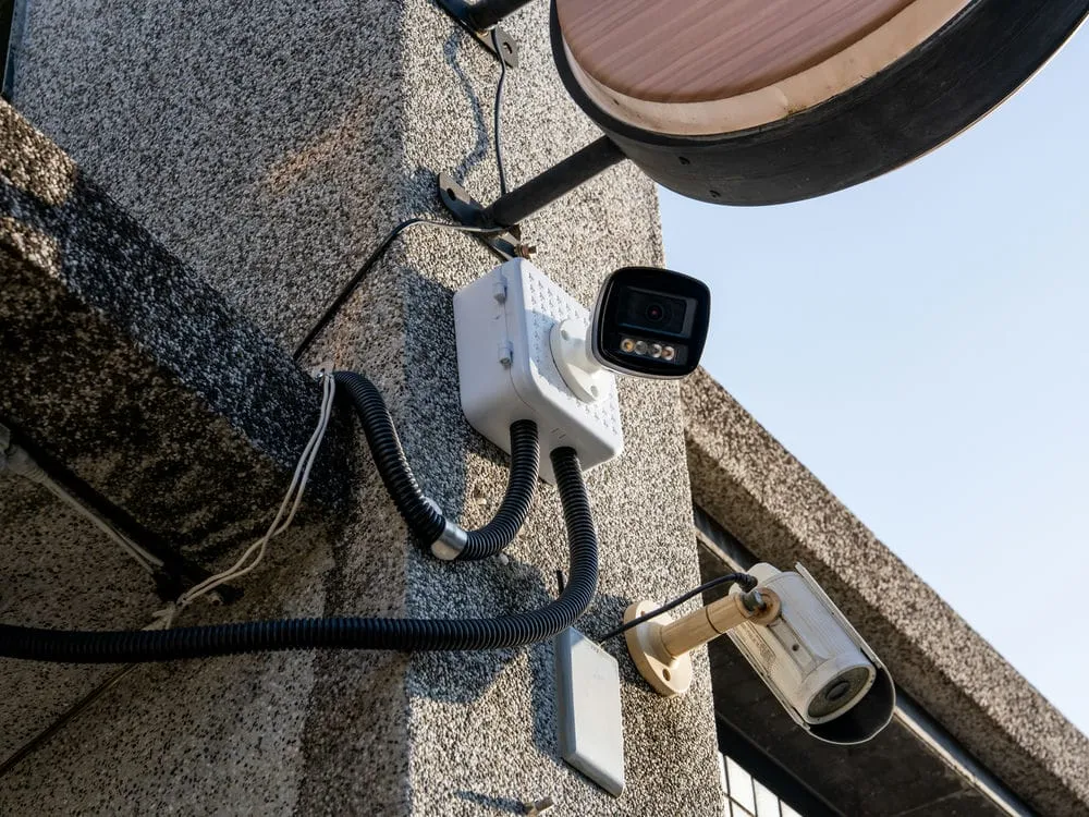 台中北屯區環太東路門口槍型網路監視器安裝 2